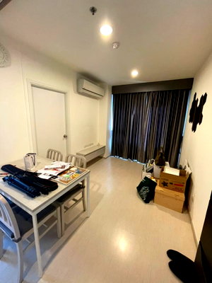 Condos for sale : FOR Sale Aspire Erawan Unit 62/975