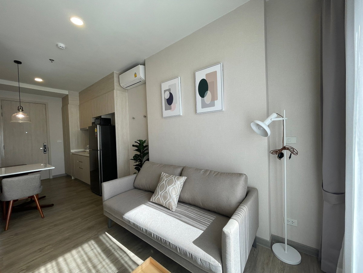 picture KEEN Sriracha Condo  1 Bed room - 1/20