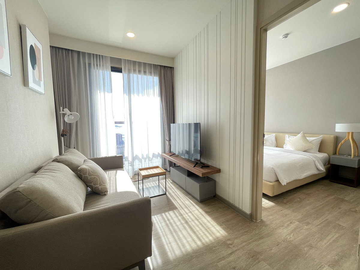 picture KEEN Sriracha Condo  1 Bed room - 3/20