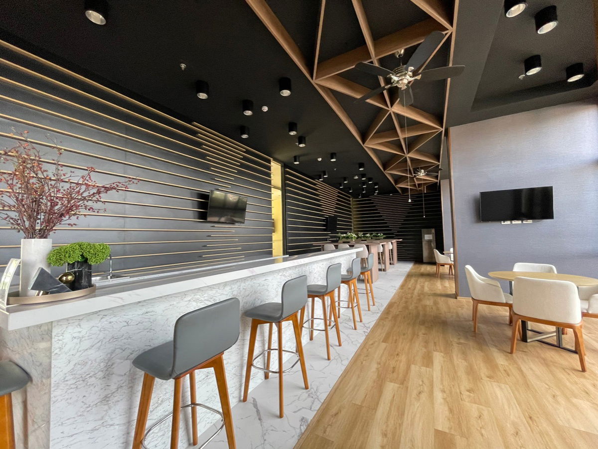 picture KEEN Centre Sriracha for rent on 32th floor Sea-City View  15,000 THB/M  - 16/16