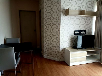 คอนโดให้เช่า : คอนโดให้เช่าวีคอนโด โคาาช ห้องใหญ่บรรยากาศอยู่สบาย