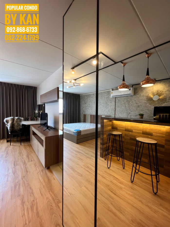 รูป ห้องพัก พรีเมี่ยม เฟอร์ SB ประตู Digital วิวนอก ป๊อปปูล่าคอนโด เมืองทองธานี ใกล้อิมแพค คอสโม ธนาคารกสิกร KBTG แจ้งวัฒนะ ตึกไคตัก-นาริตะ ศูนย์ราชการ - รูปที่ 7/26