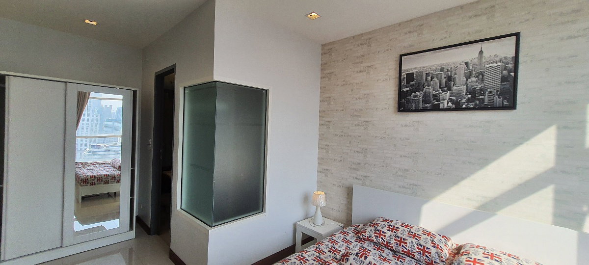 รูป 🔥🔥Central World View - SHORT TERM 2-3 MONTHS OK -NEW BED MATTRESS + Central World View  - รูปที่ 3/25