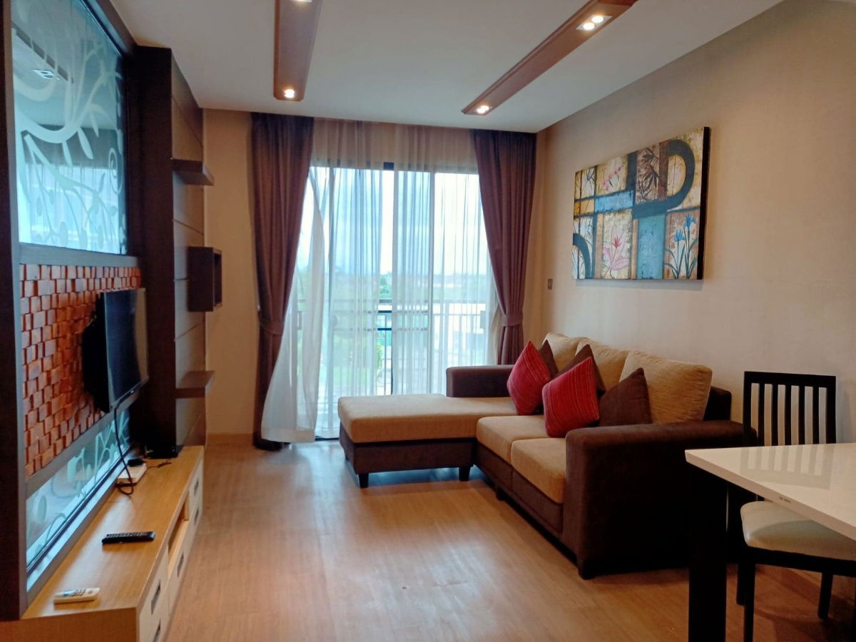 picture For Rent : Luxurious Beautiful & Modern 1 bedroom unit 45 Sqm. With Balcony 11000 THB/ Month - 2/7