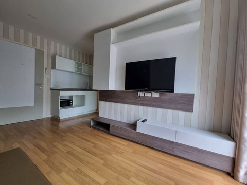 Lumpini Place Bangna , big room for rent 8,500 baht