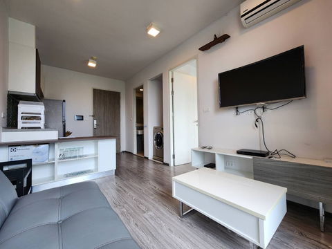SN507.19 **ห้องว่างครับผม  ราคาจริง **ให้เช่า Zelle รัตนาธิเบศร์ ชั้น 4 ขนาด 32 ตรม. **มีเครื่องซักผ้า**โครการ Low-riseติดถนนใหญ่