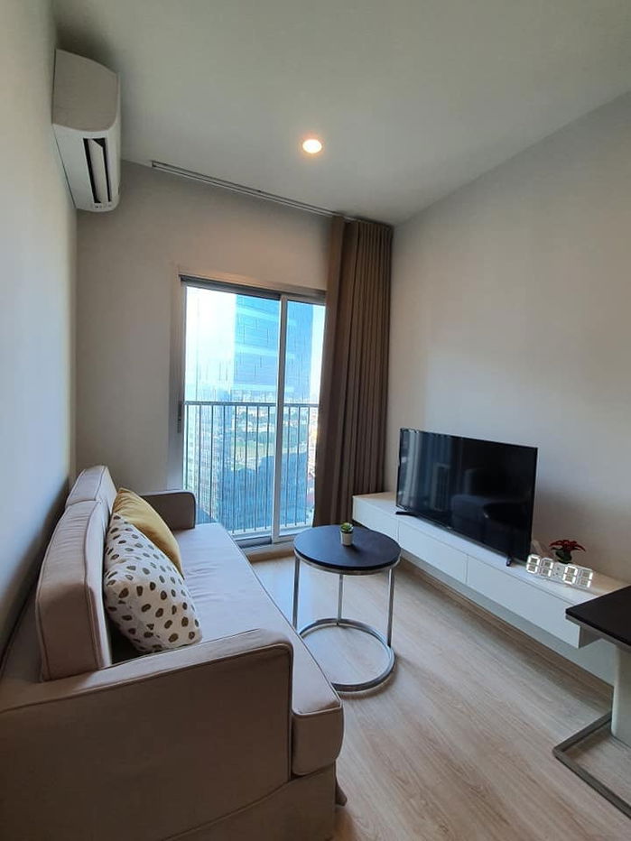 picture @condorental condo for rent Noble Revolve Ratchada 2 - 4/10