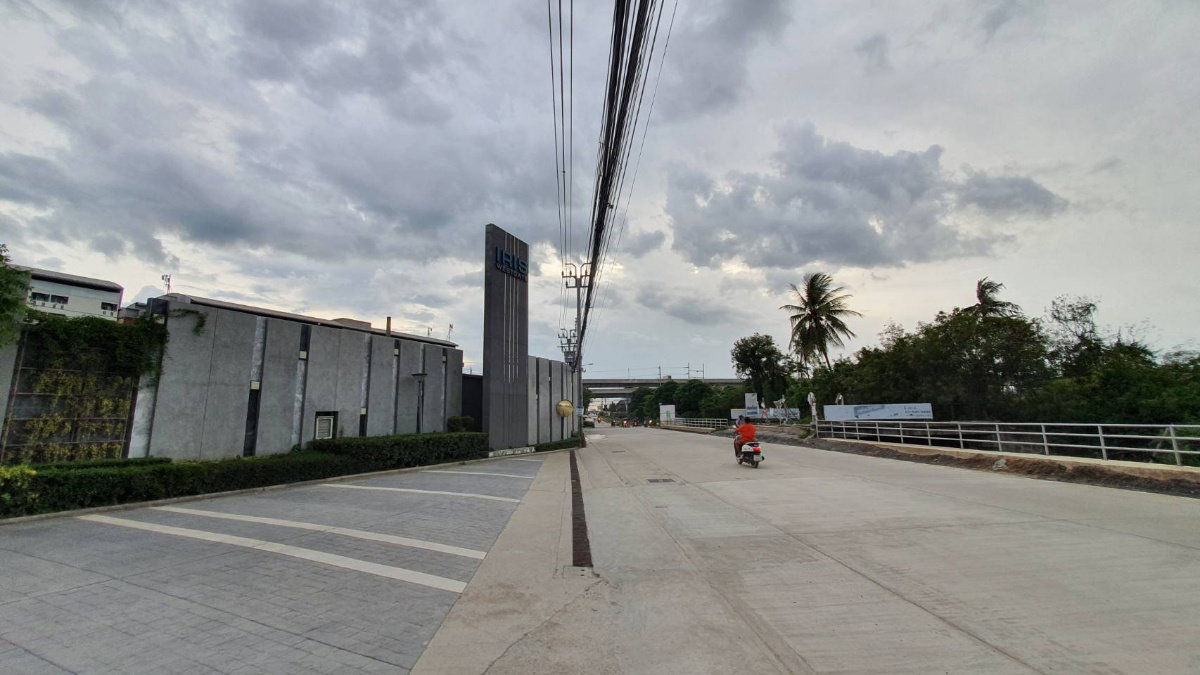 รูป  **ห้องว่างครับผม อัพเดท** ให้เช่า IRIS WESTGATE รถไฟฟ้าสีม่วง วิวโล่ง ราคาไม่แพง +ราคานี้ก็มีเครื่องซักผ้า+ JSN589 - รูปที่ 23/38