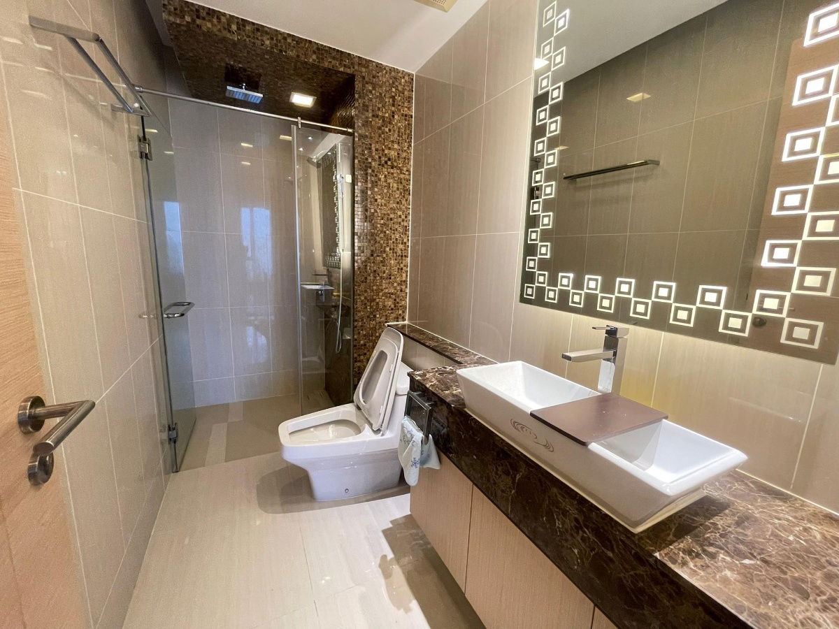 รูป For rent the Palm wongamat beach Front 1bed Direct sea view (S03-1012) - รูปที่ 20/20