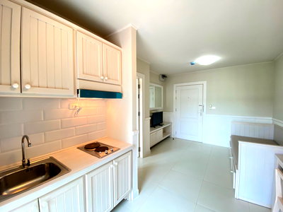 Condos for rent : Groovy condo for rent big room on 6th floor  7500 Bath/month