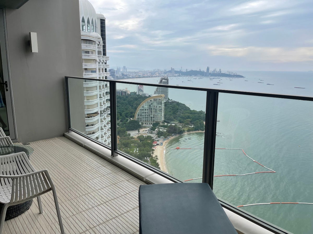 รูป For rent Northpoint Pattaya 3 Bed rooms hight floor Fully furnished and sunset view (S03-1036) - รูปที่ 14/19