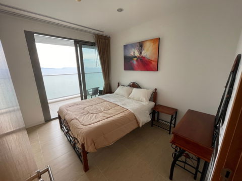 For rent Northpoint Pattaya 3 Bed rooms hight floor Fully furnished and sunset view (S03-1036)
