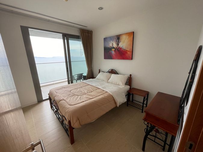 For rent Northpoint Pattaya 3 Bed rooms hight floor Fully furnished and sunset view (S03-1036)