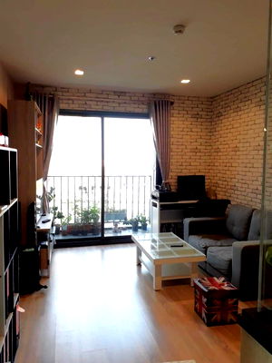 Condos for sale : The Base Garden 50 sqm. 10FL. Pool view 5.55 Mb. 092-597-4998