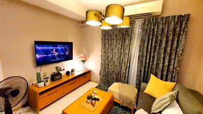 Condos for sale : FMR136 Fuse Mobius Ramkhamhaeng 39 sqm. 27FL. Pool view 3.3 Mb. 092-597-4998