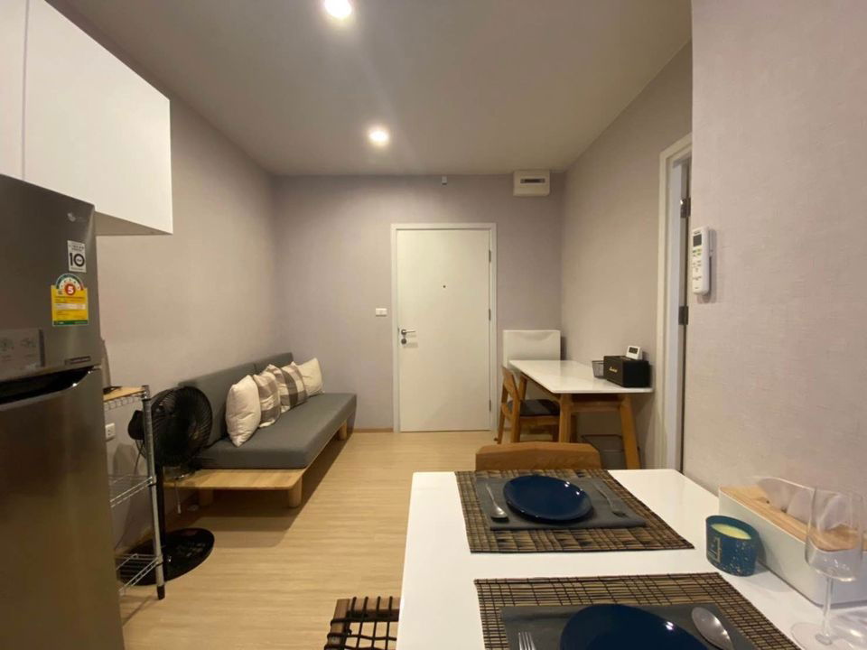รูป **มีห้องว่างครับผม** ให้เช่าคอนโด Plum Condo Pinklao Station มีอุปกรณ์ไฟฟ้าอำนวยความสะดวกครบครัน  ทำเลดีมากๆ JSN112.21 *มีเครื่องซักผ้า - รูปที่ 2/7