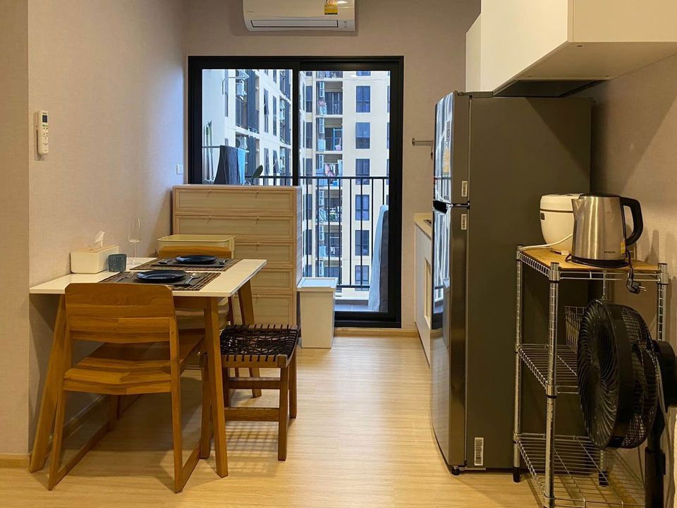 รูป **มีห้องว่างครับผม** ให้เช่าคอนโด Plum Condo Pinklao Station มีอุปกรณ์ไฟฟ้าอำนวยความสะดวกครบครัน  ทำเลดีมากๆ JSN112.21 *มีเครื่องซักผ้า - รูปที่ 4/7
