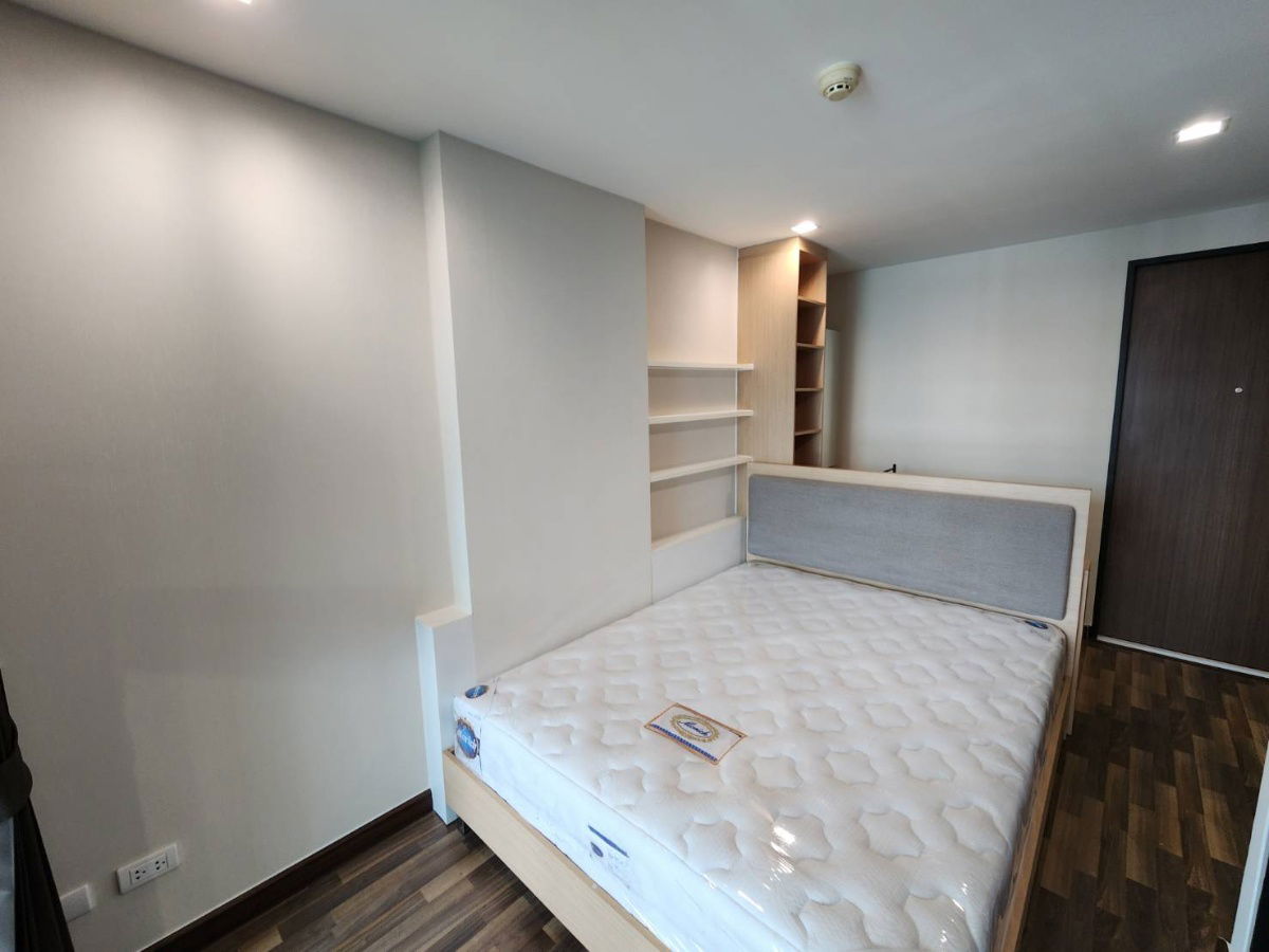 รูป **ห้องว่างครับผม Duplex 2 ชั้น ใกล้ทางด่วน มีรถรีบส่งBTS **  ให้เช่า บียอนด์ คอนโด สุขุมวิท ห้องสวยโปร่ง  จับต้องง่าย ชั้น 7 และ 8 ทิศตะวันออกSN602 - รูปที่ 13/40