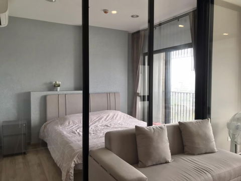 Condo for sale Niche Mono Charoen Nakorn fully furnished.