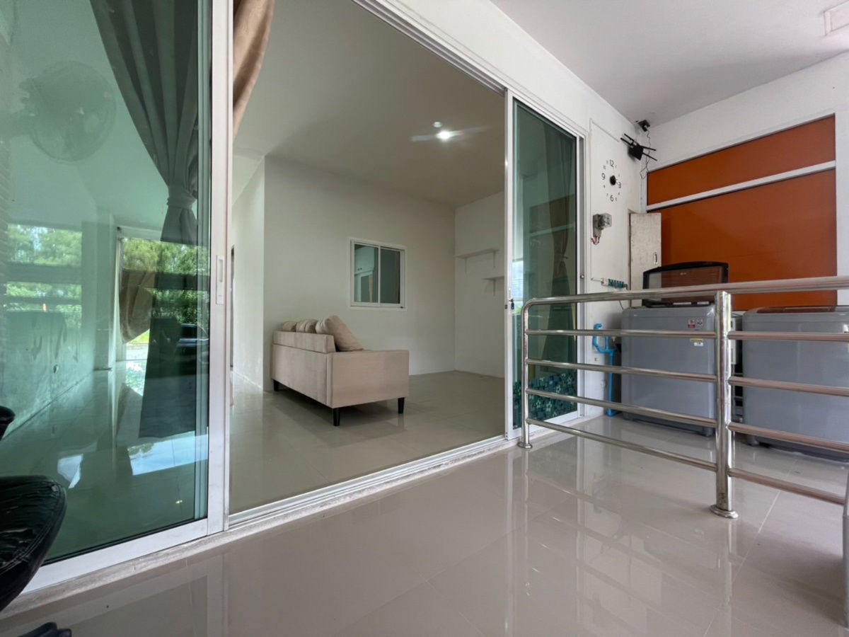 รูป คอนโด ราคาเบาๆ 5290/ด. ไฟหลวง เฟอร์ครบ+แอร์ - รูปที่ 31/48