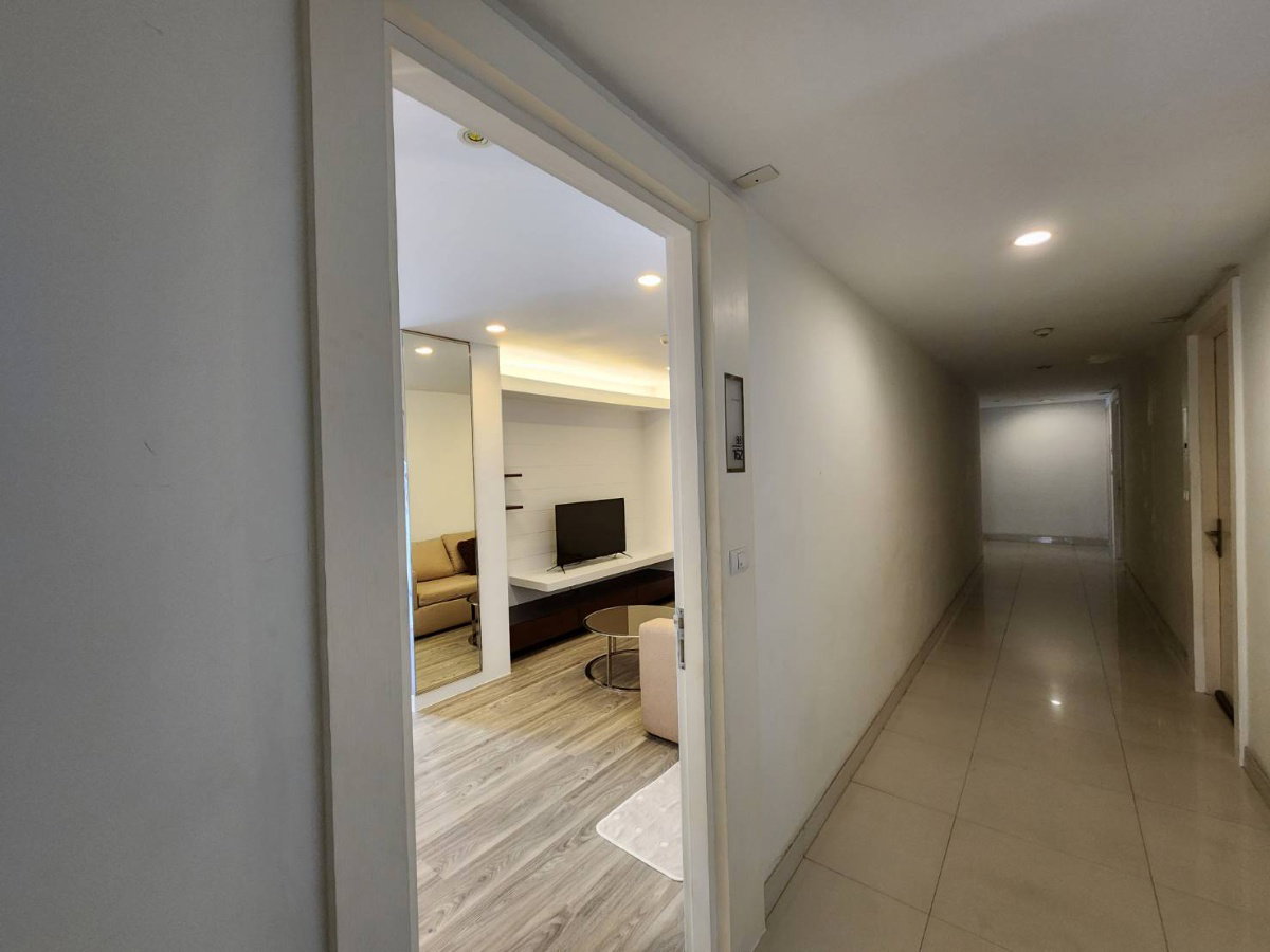 รูป **ห้องว่างครับผม คอนโดระดับ Luxury**ให้เช่าคอนโด The bangkok สาทร-ตากสิน ขนาด 52 ตรม. แต่งสวยพร้อมใช้งาน ห้องริมเป็นส่วนตัว SN609.1.162 - รูปที่ 7/46