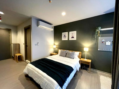 Condos for rent Bangkok : G 7215💛 中国客户，请加微信。(在联系方式的旁边) For rent Life Asoke-Rama 9 Line❤️💜@condopremium💜❤️Ready to move in ⬛🟨 📞 065 695 3645🟨⬛