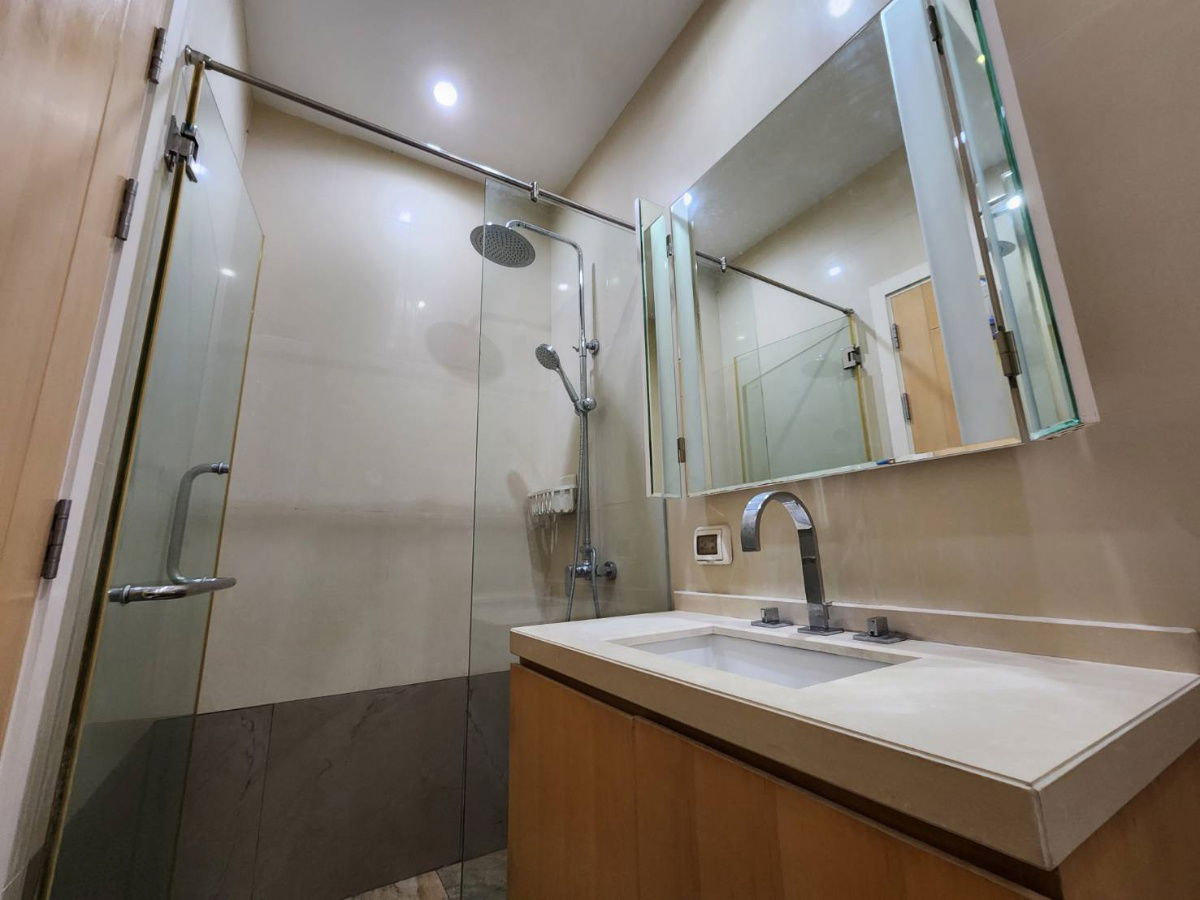 รูป **ห้องว่างครับผม ห้องใหญ่สไตล์โรงแรม เพดานสูง** ให้เช่า วินด์ รัชโยธิน ติดเมเจอร์ รัชโยธิน ใกล้ สำนักงานเขตจตุจักร, SBC Park Plaza SS802 ต่องรองได้ - รูปที่ 27/59