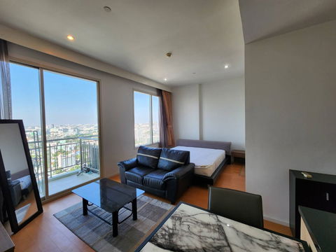 **ห้องว่างครับผม ห้องใหญ่สไตล์โรงแรม เพดานสูง** ให้เช่า วินด์ รัชโยธิน ติดเมเจอร์ รัชโยธิน ใกล้ สำนักงานเขตจตุจักร, SBC Park Plaza SS802 ต่องรองได้