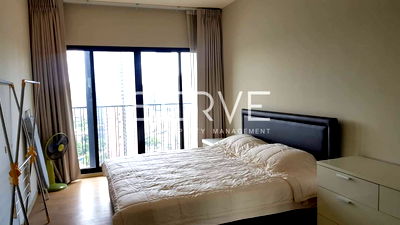 คอนโดให้เช่า : ให้เช่าคอนโดย่านเอกมัย 1 ห้องนอน มีอ่างอาบน้ำ ตกแต่งครบ เฟอร์พร้อม ตั้งอยู่ทำเลดี เดินทางสะดวกใกล้ BTS เอกมัย /ที่ โนเบิล รีวิล