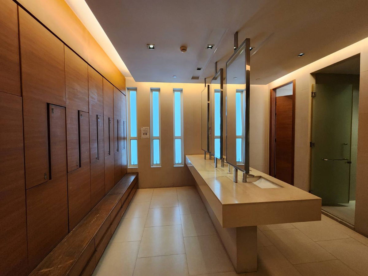 รูป **ห้องว่างครับผม ห้องใหญ่สไตล์โรงแรม เพดานสูง** ให้เช่า วินด์ รัชโยธิน ติดเมเจอร์ รัชโยธิน ใกล้ สำนักงานเขตจตุจักร, SBC Park Plaza SS802 ต่องรองได้ - รูปที่ 50/59