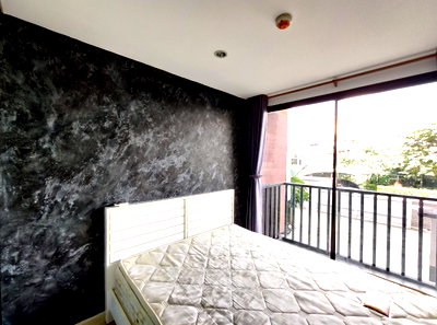Condos for rent : The Paint Palette Ngamwongwan for Rent 