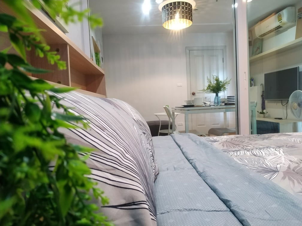 picture Come down to one room, 18th floor!!! Fairy room, beautiful view, fully furnished, walk 150 meters to BTS! Sale with tenants paying early every month! - 4/24