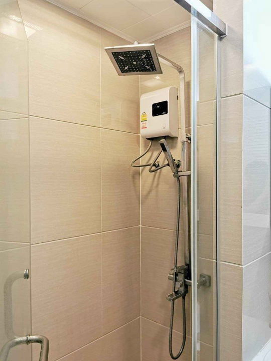 picture LINE @condorental for rent the room at TC GREEN  - 11/13