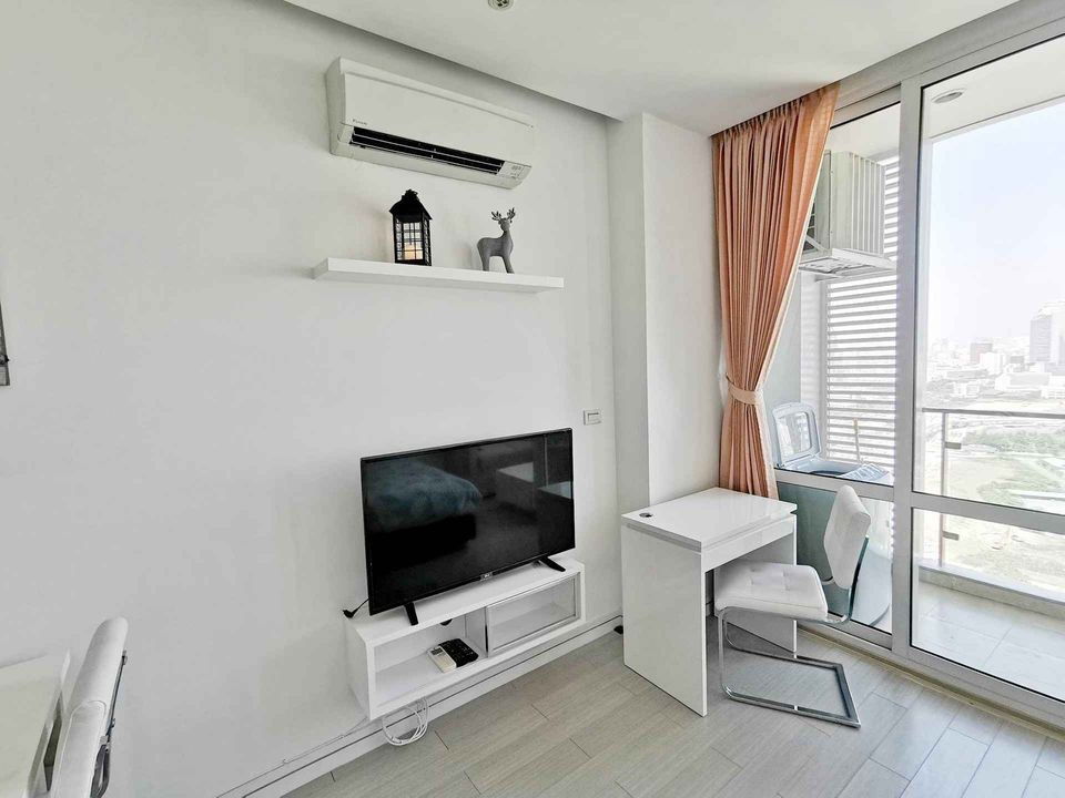 picture LINE @condorental for rent the room at TC GREEN  - 7/13