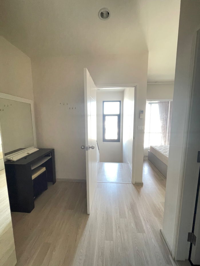 รูป 🌿⚡️Rent/เช่า Condo เซ็นทริค รัชดา-ห้วยขวาง⚡️🌿ชั้น 20-21 (2ชั้นคุ้มมาก)‼️Duplex 1 ห้องนอน 2 ห้องน้ำ ‼️16,000 บาท/เดือน⚡️🌈 - รูปที่ 16/26