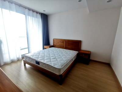 คอนโดให้เช่า :  ให้เช่า ห้องชั้นสูง ทิศใต้ Supalai Riva Grande 