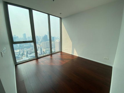 Sale Hyde Sukhumvit11 142.16 Sq.m penthouse (S03-1173)