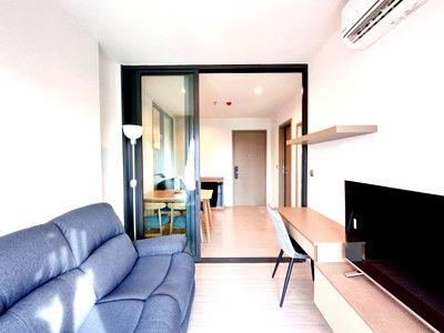 Condos for rent :  Life Asoke Hype. 1bed 35sqm. Line id: @pfagent