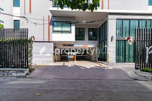 รูป Pause Sukhumvit 103 - รูปที่ 3/17