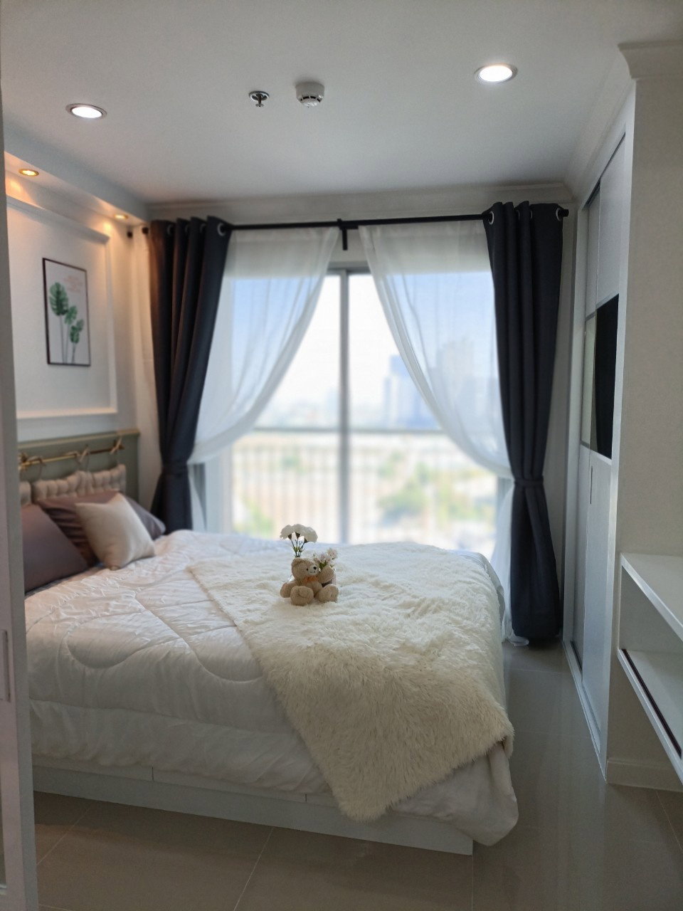 Lumpini Place Rama 9 – Ratchada ห้องสวยสภาพนางฟ้า  เฟอร์ครบ  พร้อมอยู่ 