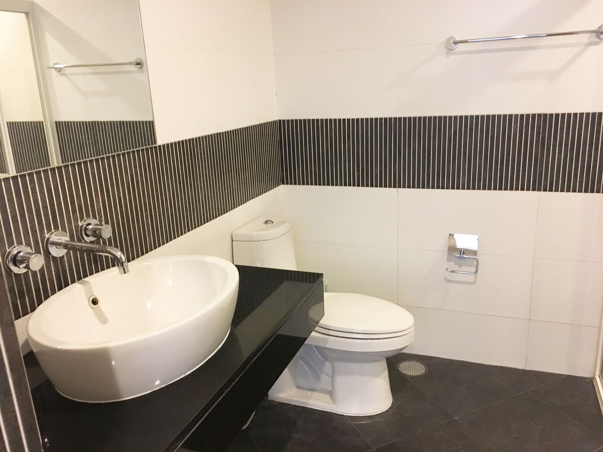 รูป คอนโด 1 นอน at Urbana Sathorn Condominium ใกล้ BTS ศาลาแดง (ID 412519) - รูปที่ 3/11