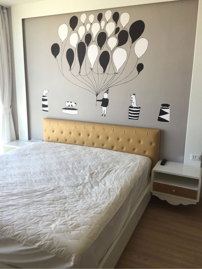 picture Spectacular High Rise 2-BR Condo at Sky Walk Condominium near BTS Phra Khanong (ID 330803) - 1/6