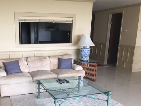 คอนโด 3-ห้องนอน ที่ สมคิด การ์เด้น คอนโดมิเนียม ใกล้ BTS ชิดลม (ID 387359)