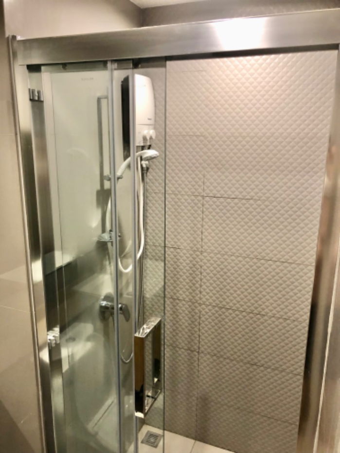 picture Wonderful High Rise 1-BR Condo at The Privacy Thaphra Interchange near BTS Pho Nimit (ID 852409) - 10/16