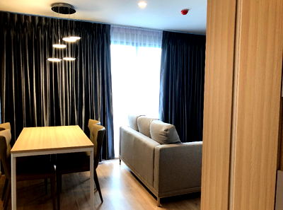 Condos for rent Bang Na : 2-BR Condo at Ideo O2 near BTS Bang Na (ID 384404)