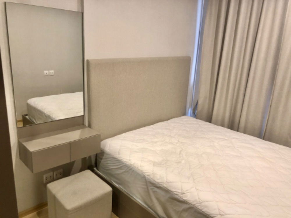 picture Wonderful High Rise 1-BR Condo at The Privacy Thaphra Interchange near BTS Pho Nimit (ID 852409) - 6/16