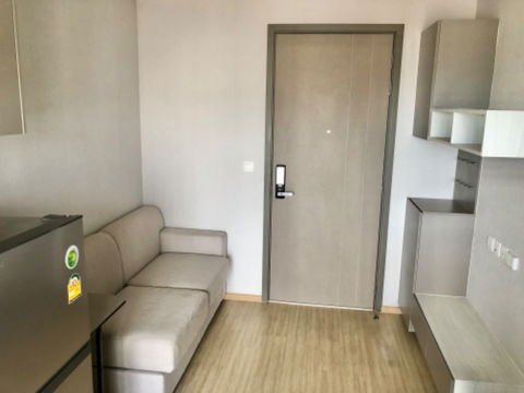 Wonderful High Rise 1-BR Condo at The Privacy Thaphra Interchange near BTS Pho Nimit (ID 852409)