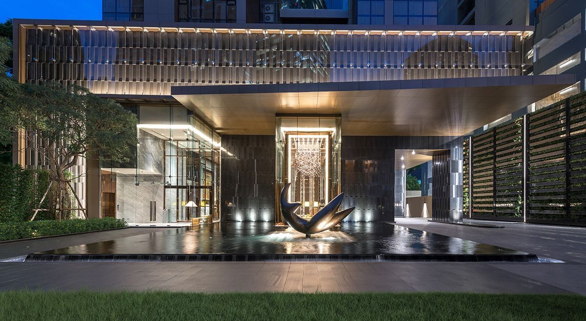picture 2-BR Condo at Vittorio Sukhumvit 39 near BTS Phrom Phong (ID 566337) - 9/12