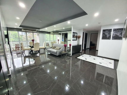 Urgent sale!! Avenue 61 2Bed 2Bath 107sq.m Best Unit, Great View Best Deal 087-907-4045