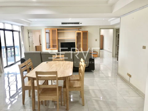 Nice Room & Good Location 1 Bed 1 Bath Close to BTS Phrom Phong -Royal Castle